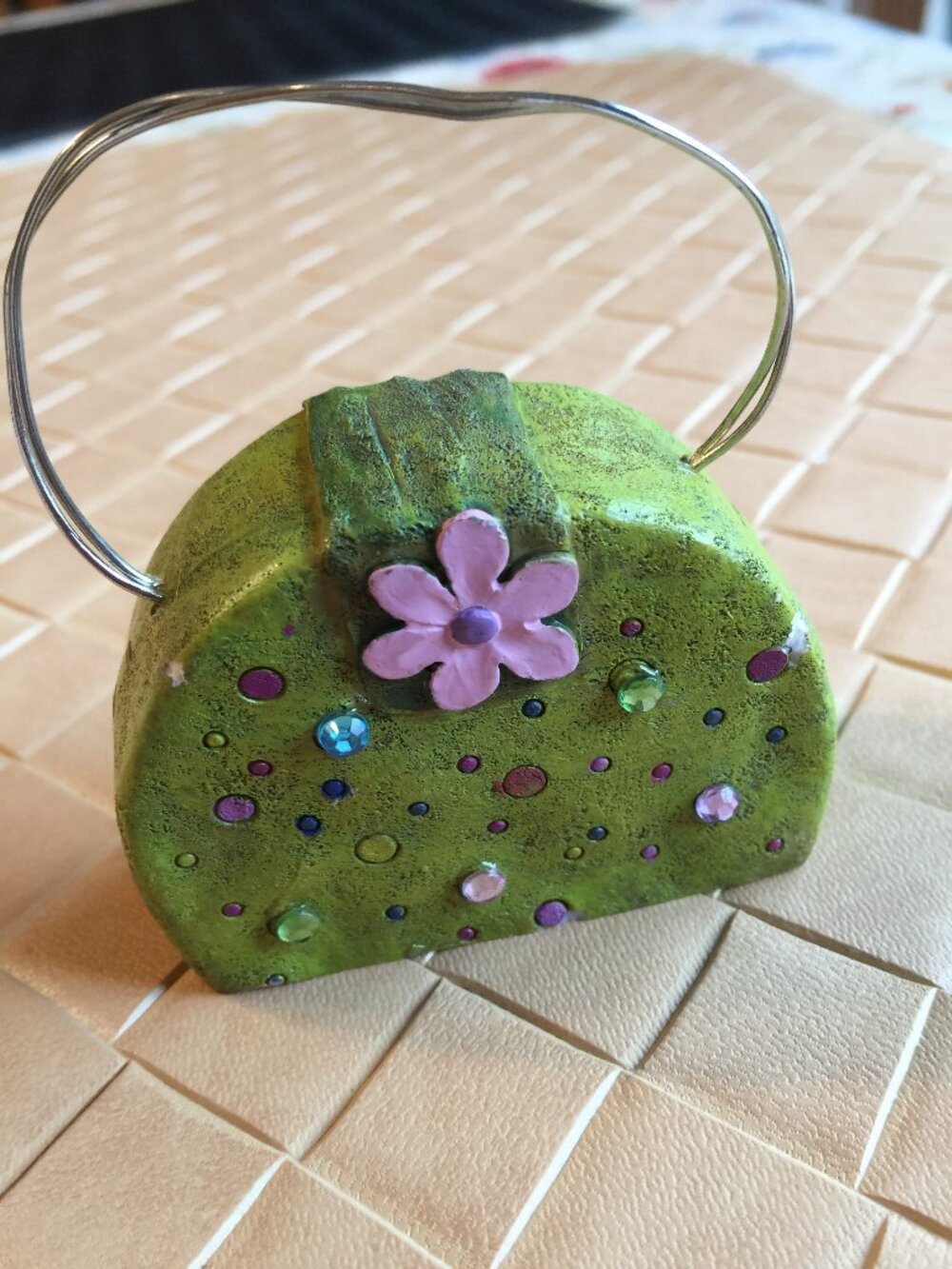Miniature Decorative Handmade Stone Purse/Handbag Clip Holder Green